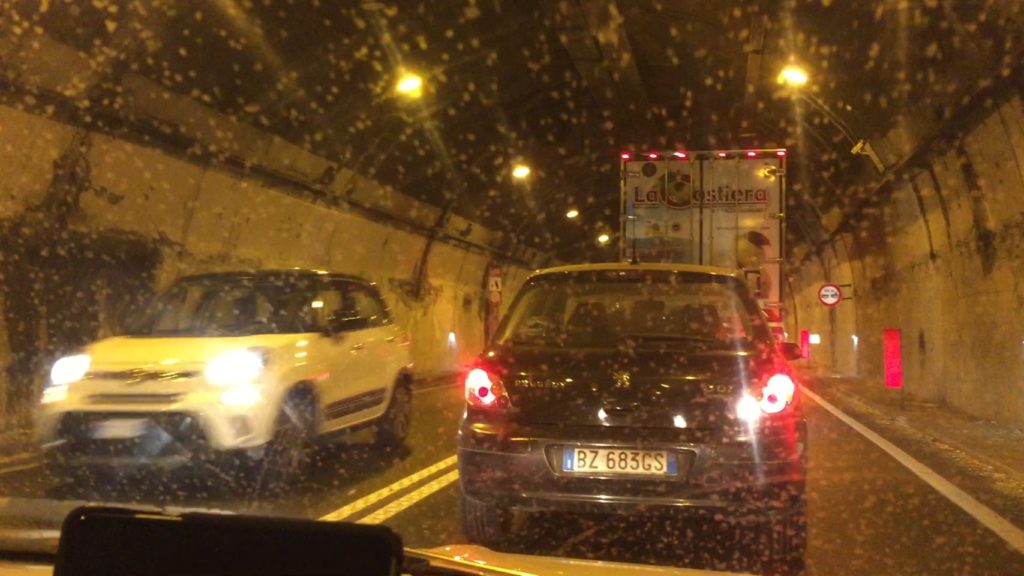 Completely stopped in a tunnel, about 7km (5 miles) to Sorrento. Very hot.