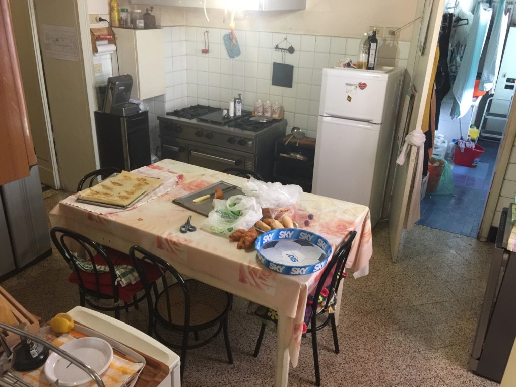 Simple kitchen in Albergo Anna. Just like being home.