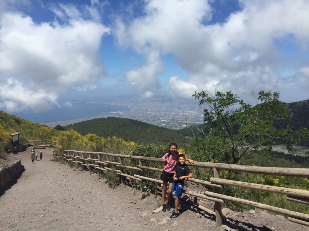 This is the start of the Vesuvius trail.