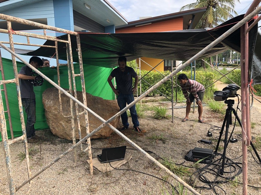 Our tarp tent. Hot, hot, hot. But we need the shade for the scanner to work correctly. The Creaform Metra 3D laser scanner prefers cool temperatures.